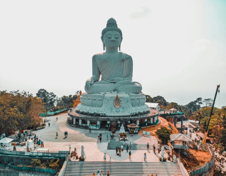Phuket – egzotyczne wakacje, które każdy musi przeżyć!